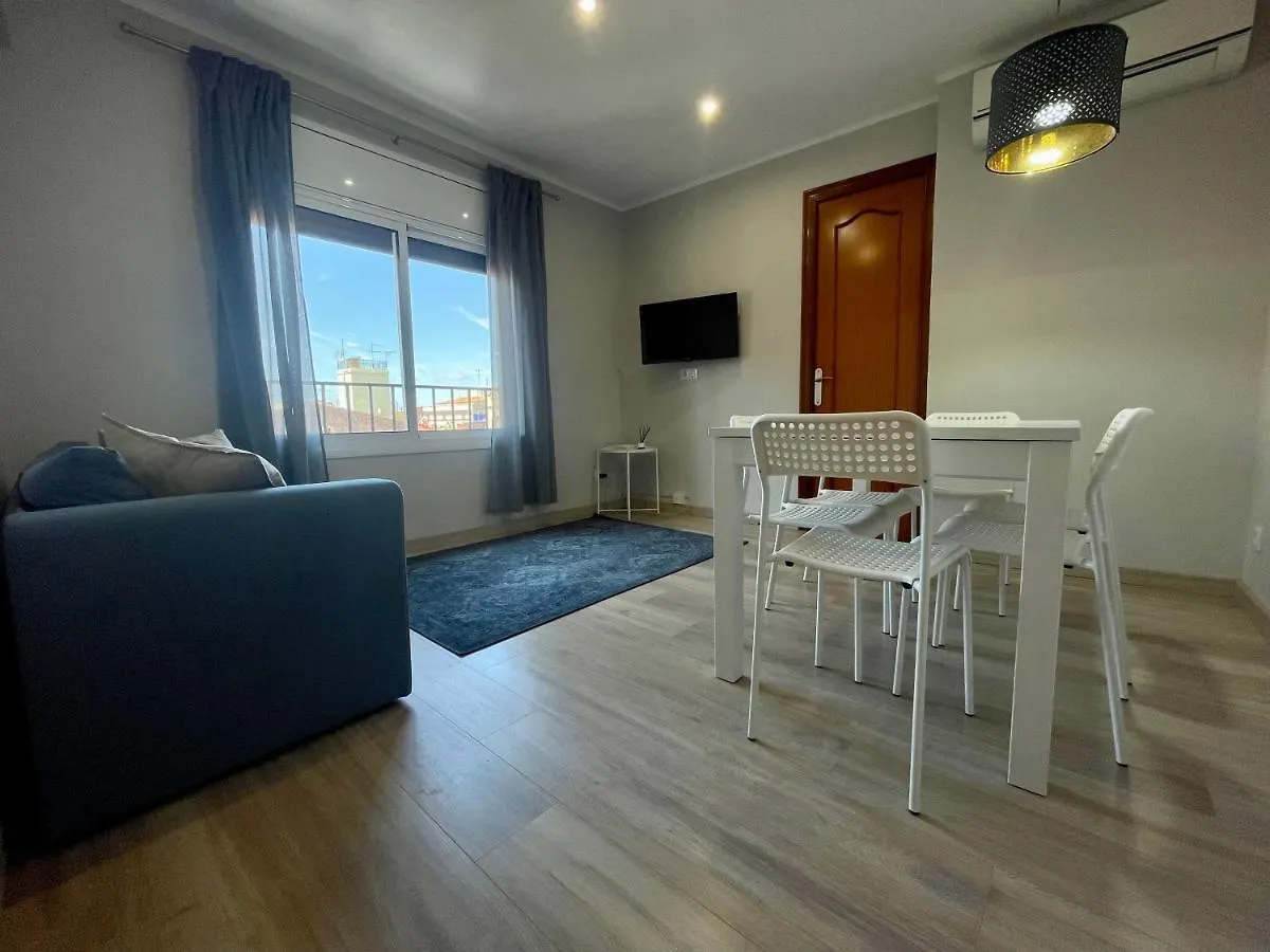 タラゴナApartamento De Lujo Con Vistas A Plaza Forum!アパートメント タラゴナ